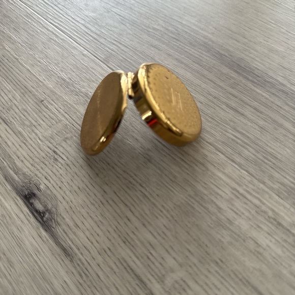 Stratton Gold Star Pattern Compact - Picture 4 of 4